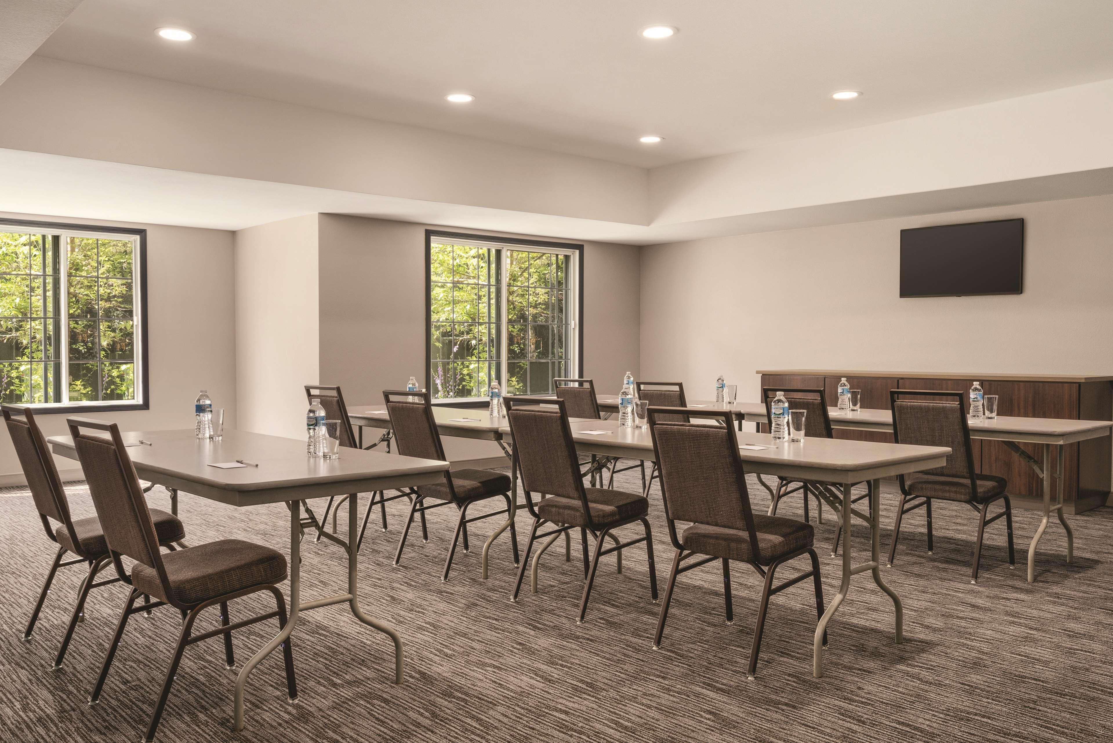 Country Inn & Suites By Radisson, Detroit Lakes, Mn Luaran gambar