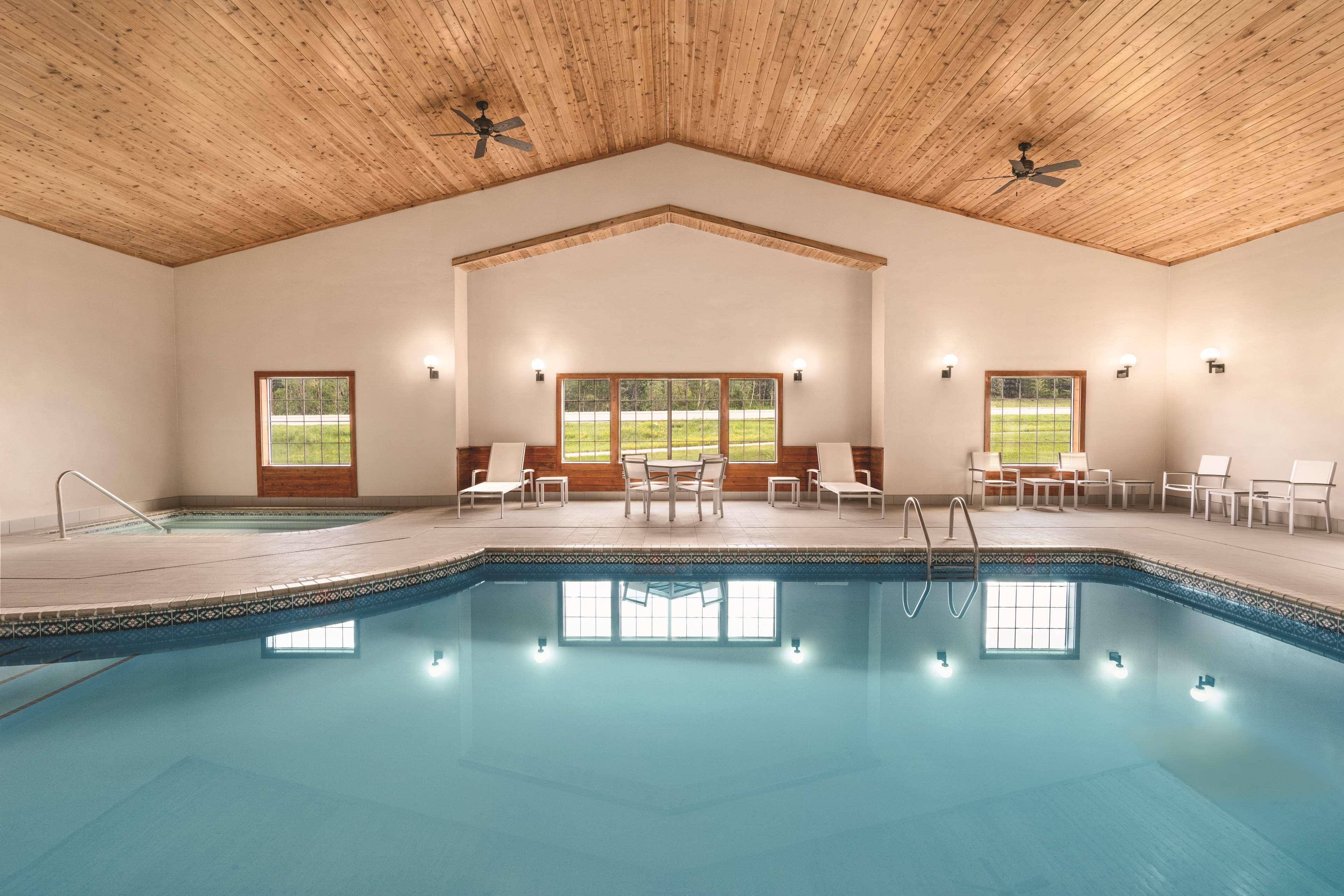 Country Inn & Suites By Radisson, Detroit Lakes, Mn Luaran gambar